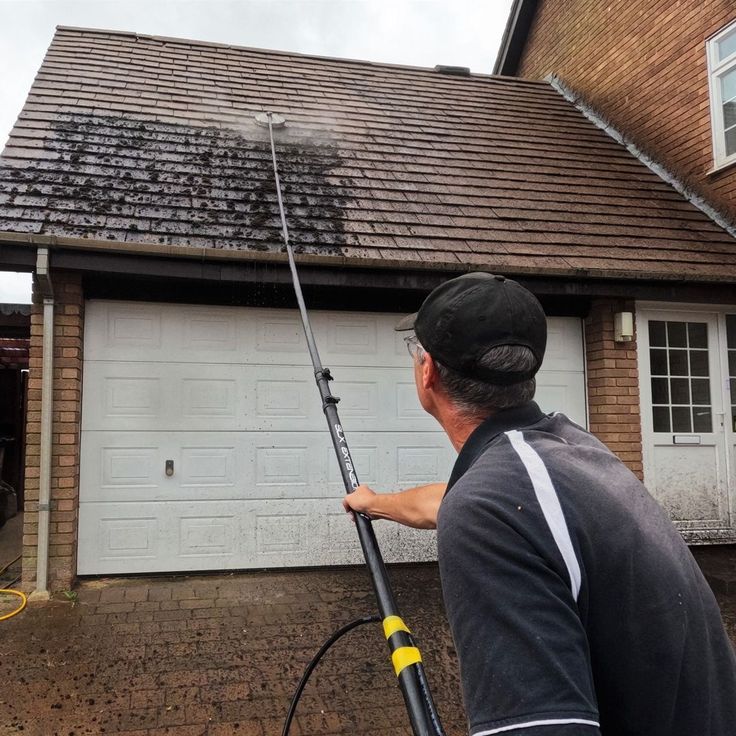 Cedar Shake Cleaning