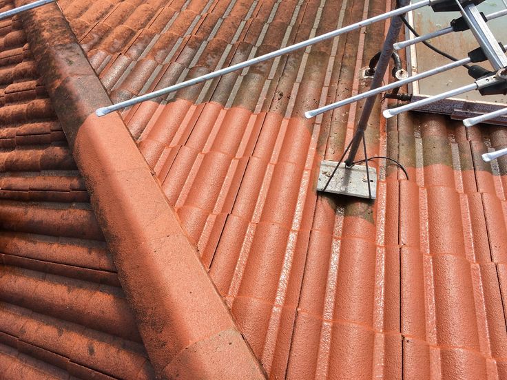 Cleaning Cedar Shingles
